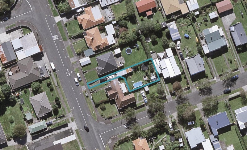107A Brooklands Road, Brooklands, New Plymouth - Carousel 1