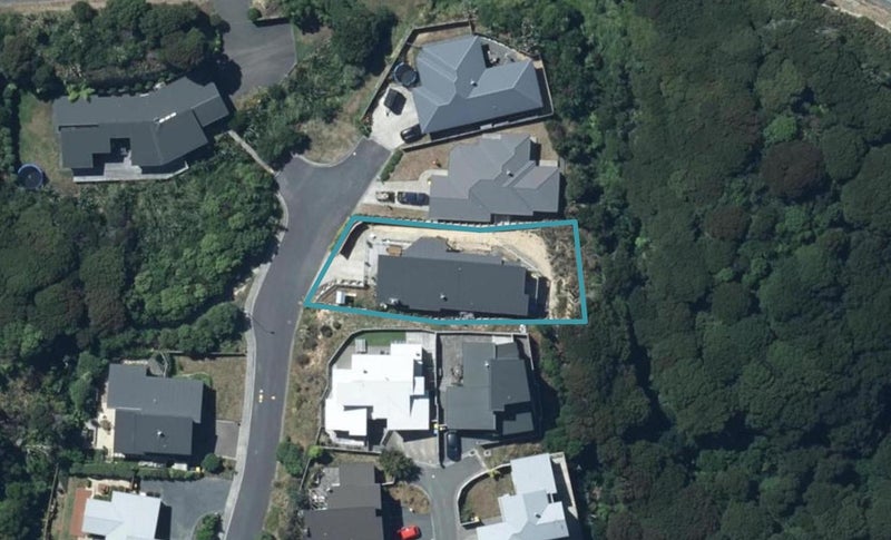 61 St Ives Drive, Camborne, Porirua - Carousel 1