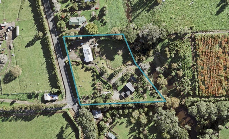 77 Barrett Road, Albany - Carousel 1
