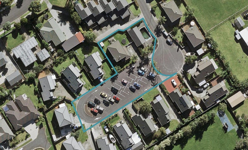 11 Asics Drive, Favona, Auckland - Carousel 1