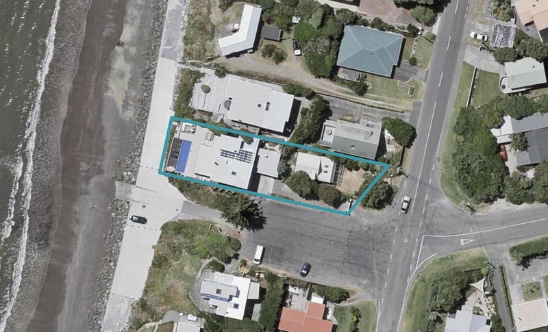82B The Esplanade, Raumati South, Paraparaumu - Carousel 1