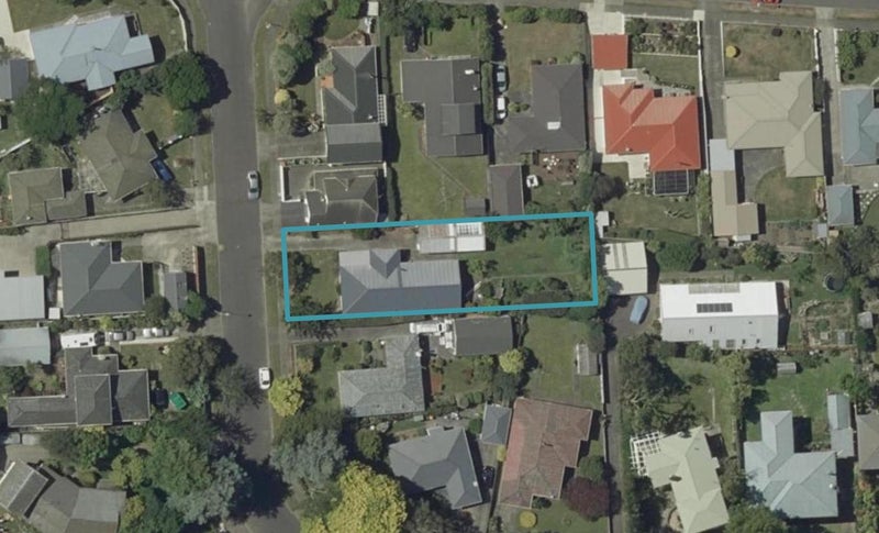 3 Surrey Crescent, Hokowhitu, Palmerston North - Carousel 1