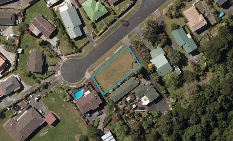 2 Takahe Street, Tikipunga, Whangarei - Carousel 1