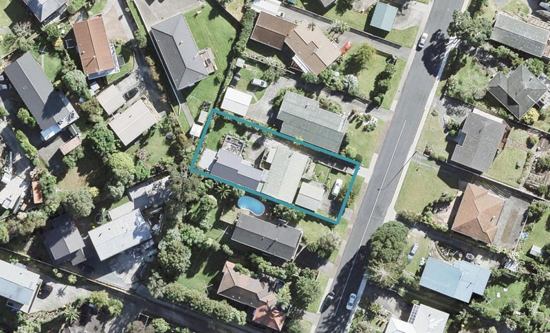 15A Fairway Avenue, Red Beach, Whangaparāoa - Carousel 1