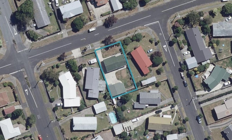 28 Alderson Road, Fairview Downs, Hamilton - Carousel 1