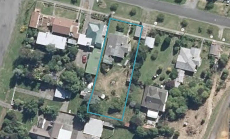 6 Rangatira Road, Hunterville - Carousel 1