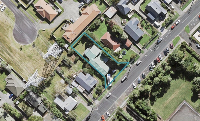 20 Bass Road, Albany, Auckland - Carousel 1