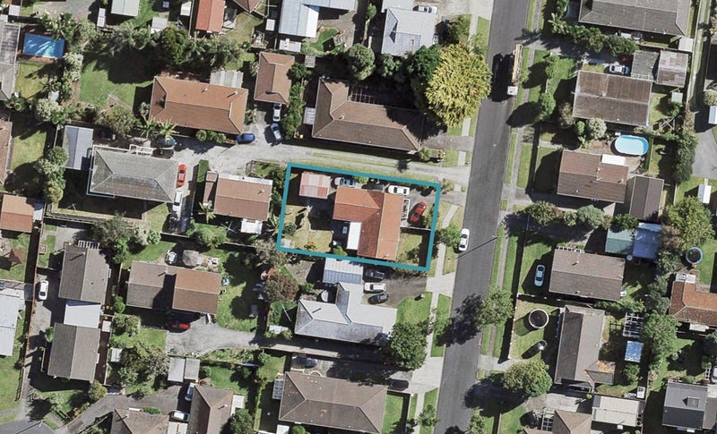 9 Huber Street, Weymouth, Auckland - Carousel 1