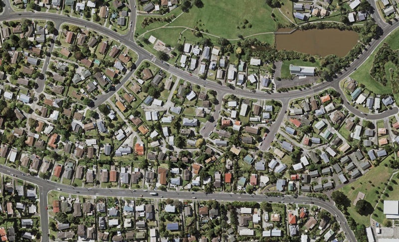 5C Helicon Place, Totara Vale, Auckland - Carousel 1