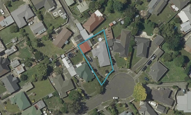 7 Conway Place, Terrace End, Palmerston North - Carousel 1