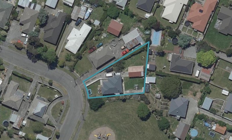 12 Matangi Street, Hei Hei, Christchurch - Carousel 1