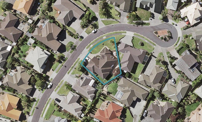 13 Limerick Place, Dannemora, Auckland - Carousel 1