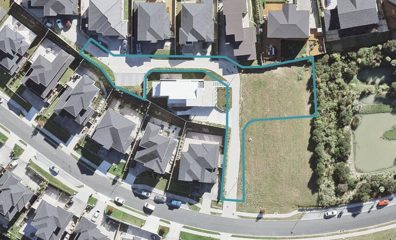 23C Travis View Drive, Fairview Heights, Auckland - Carousel 1