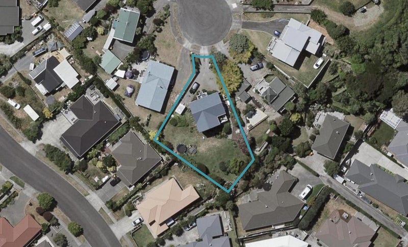12 Trig Hill Terrace, Waikanae Beach, Waikanae - Carousel 1