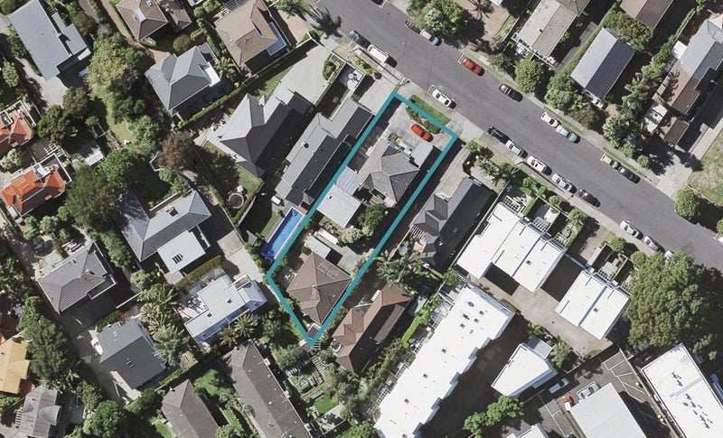 3/8 Campbell Road, Takapuna, Auckland - Carousel 1