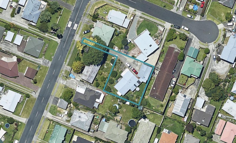 30 Coopers Road, Gate Pa, Tauranga - Carousel 1