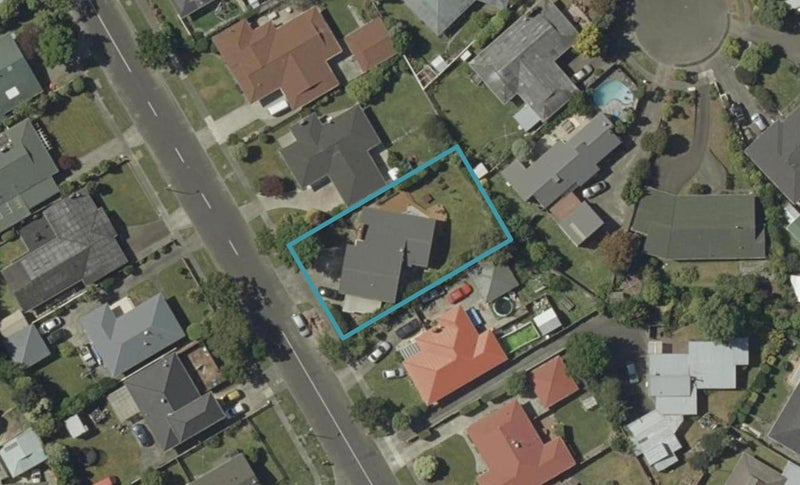 79 Wikiriwhi Crescent, Awapuni, Palmerston North - Carousel 1