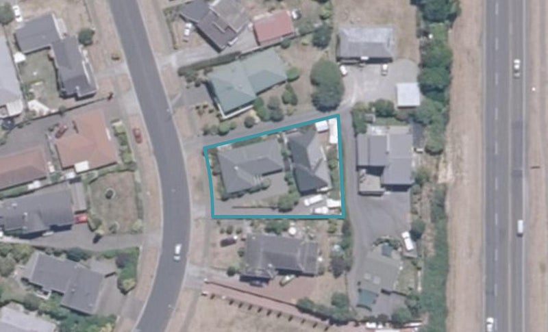 2/51 Woodward Street, Nukuhau, Taupo - Carousel 1