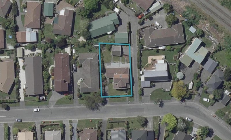 38 Laing Crescent, Heathcote Valley, Christchurch - Carousel 1