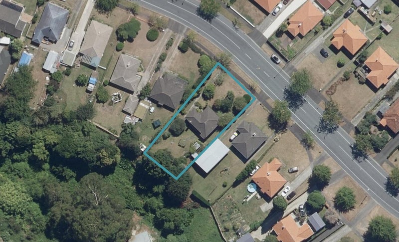94 Fairfield Road, Fairfield, Hamilton - Carousel 1