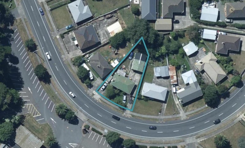 105 Mungavin Avenue, Ranui, Porirua - Carousel 1