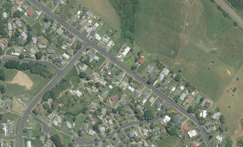 105 Russell Road, Huntly, Huntly - Carousel 1