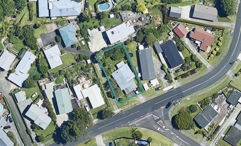 63 Sherwood Street, Bellevue, Tauranga - Carousel 1