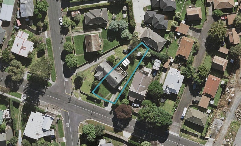 42 Mays Road, Onehunga, Auckland - Carousel 1