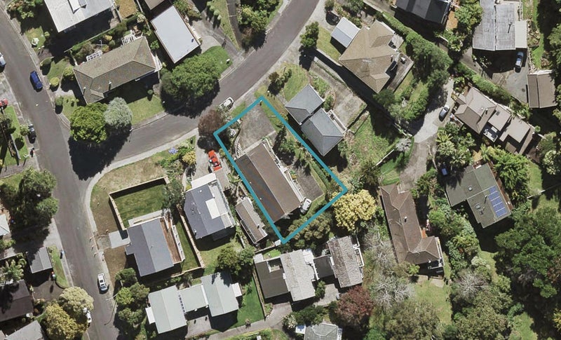 5A Impala Place, Hillsborough, Auckland - Carousel 1