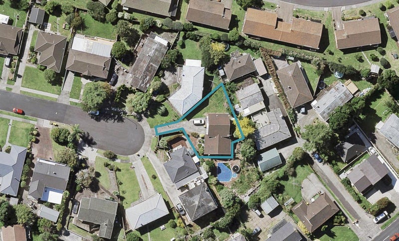 20 Rothwell Place, Sunnyhills, Auckland - Carousel 1