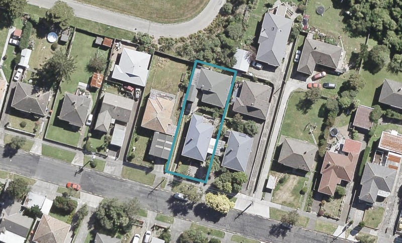 2/186 Whites Line East, Waiwhetu, Lower Hutt - Carousel 1