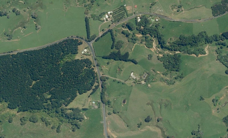 1266 Awhitu Road, Pollok, Pollok - Carousel 1