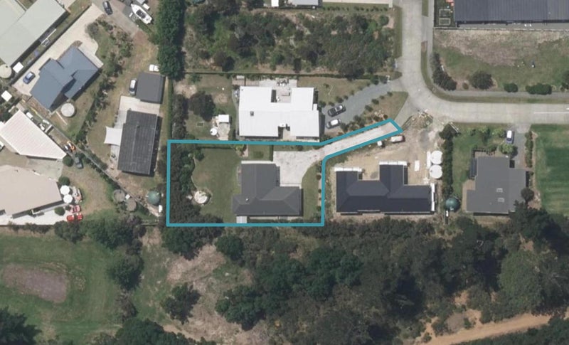 17 Grove Road, Mangawhai Heads, Mangawhai - Carousel 1