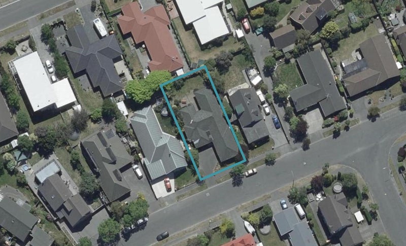 143 Royal Park Drive, Parklands, Christchurch - Carousel 1