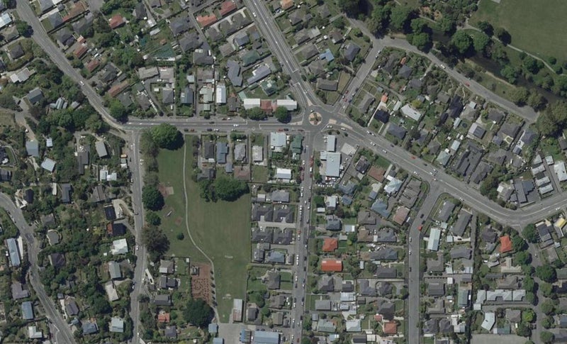 2 Albert Terrace, Saint Martins, Christchurch - Carousel 1