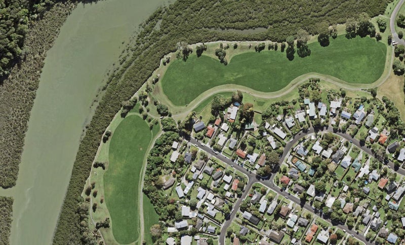 5/51 Taipari Road, Te Atatu Peninsula, Auckland - Carousel 1