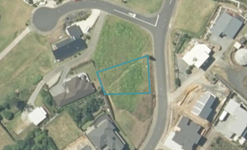 104 Te Pamahue Drive, Whangamatā - Carousel 1