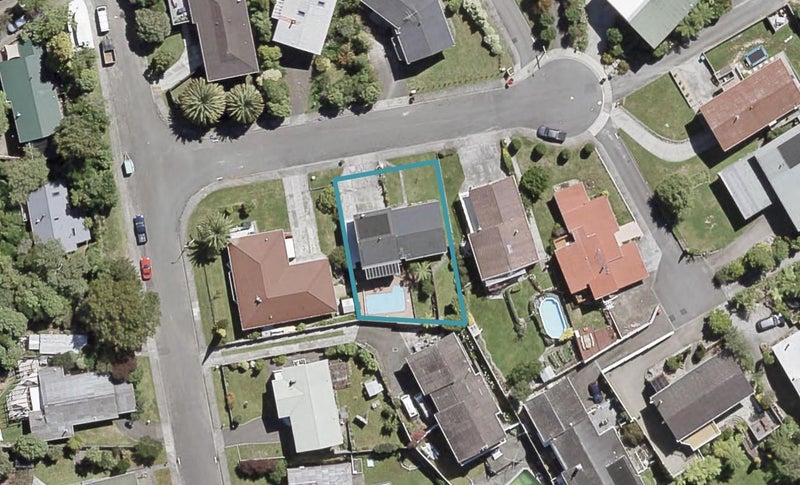4 Alleyne Court, Brown Owl, Upper Hutt - Carousel 1