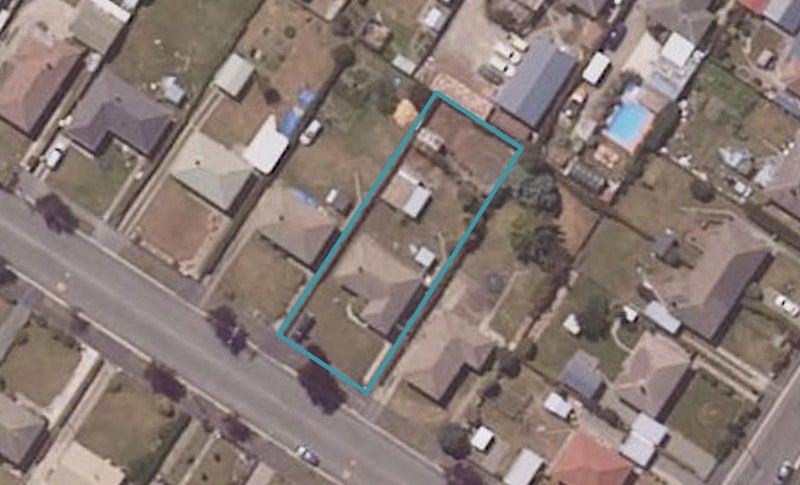 14 Raglan Street, Oamaru North, Oamaru - Carousel 1