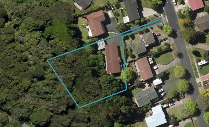 27 Parkland Crescent, Kamo, Whangarei - Carousel 1