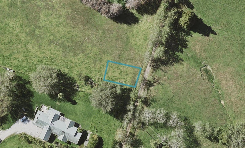 9 Morepork Street, Flat Bush, Auckland - Carousel 1