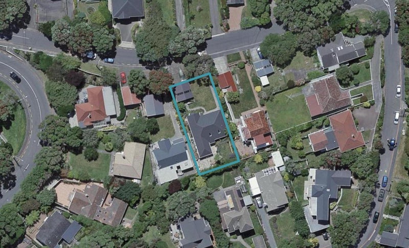 6 Benares Street, Khandallah, Wellington - Carousel 1