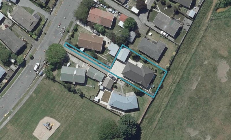77 St Heliers Crescent, Aranui, Christchurch - Carousel 1
