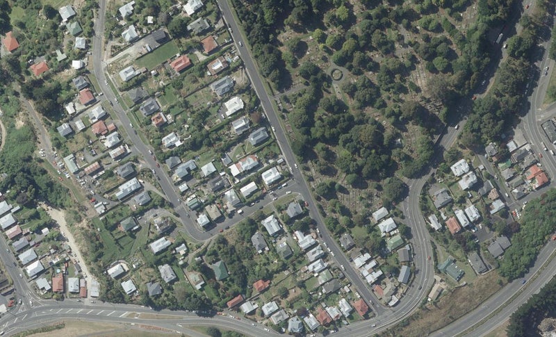 30 Eglinton Road, The Glen, Dunedin - Carousel 1