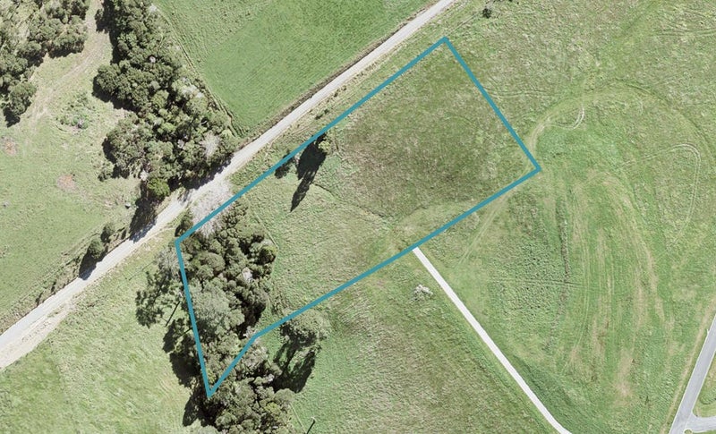 19 Sophia Road, Mahurangi East, Warkworth - Carousel 1
