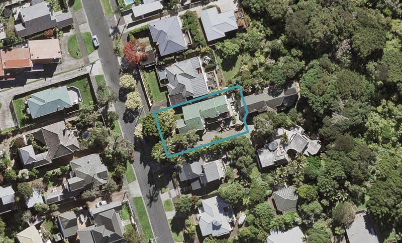 24 Seaview Avenue, Northcote, Auckland - Carousel 1