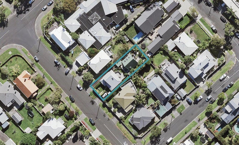 123A Warnock Street, Westmere, Auckland - Carousel 1