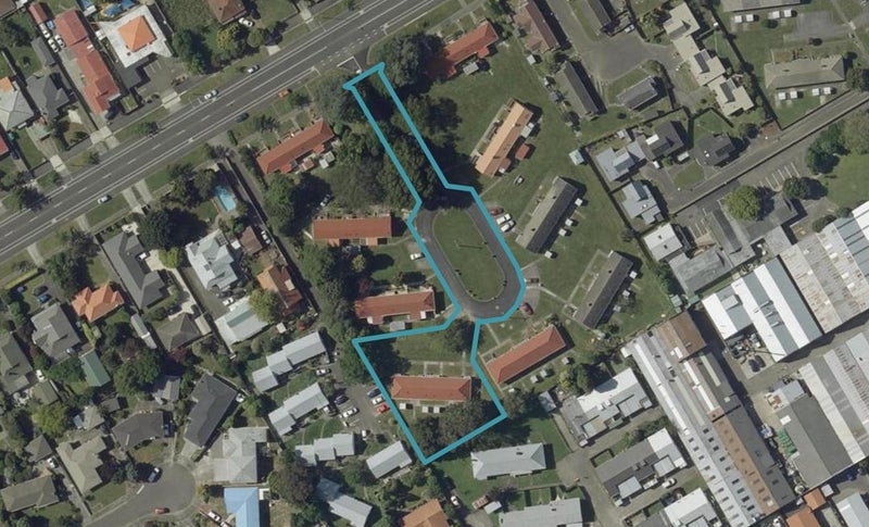13 Stonehaven Crescent, West End, Palmerston North - Carousel 1