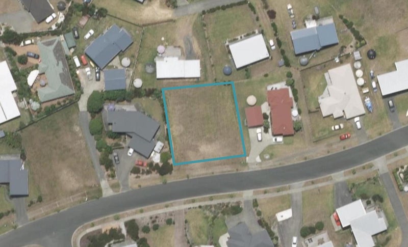 10 Marram Place, Mangawhai Heads, Mangawhai - Carousel 1