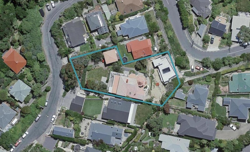 61 Karepa Street, Brooklyn, Wellington - Carousel 1